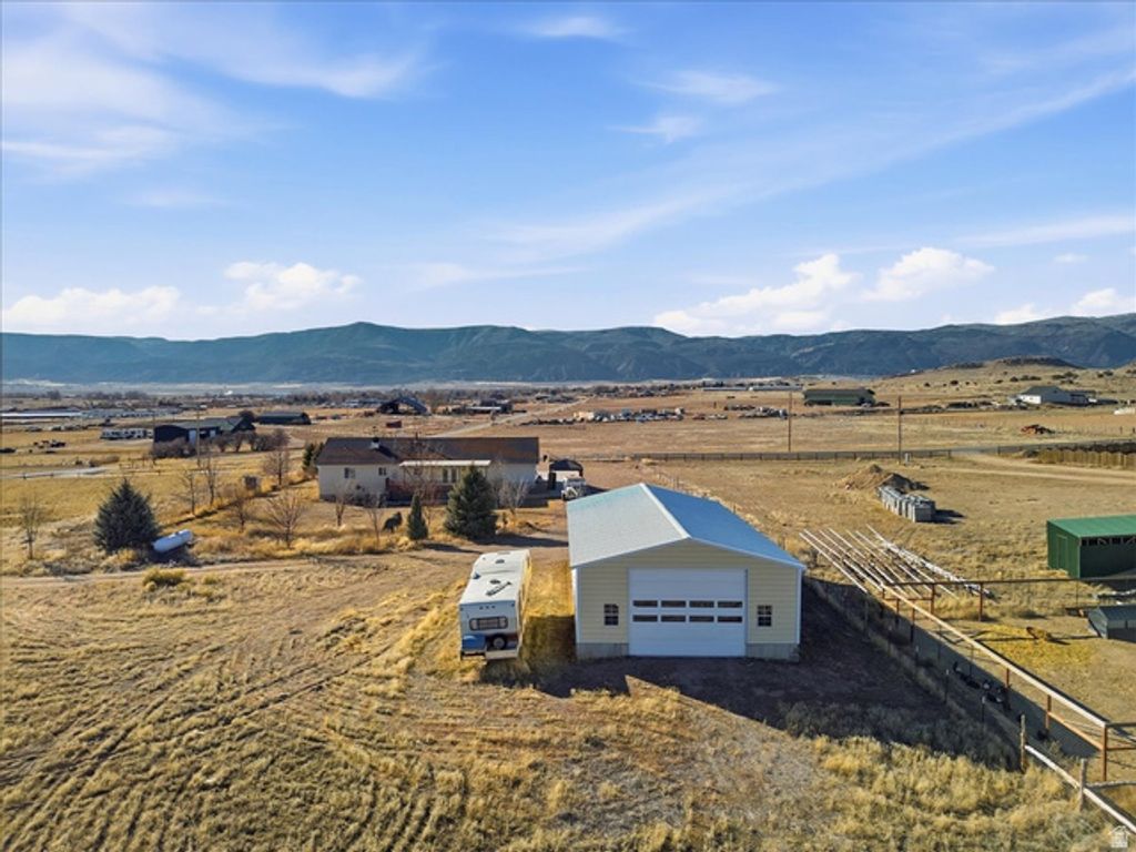 Image 6 of property listing at 17500 N 4250 E, Moroni, UT 84646