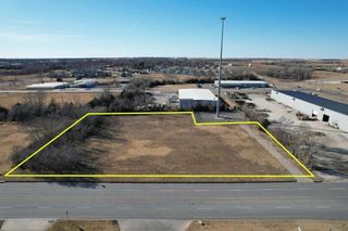 585 N Haverhill, El Dorado, KS 67042