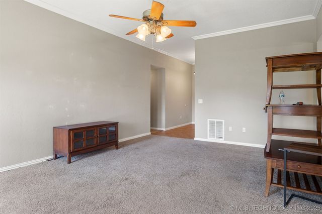 5428 Roadrunner Drive, Durant, OK 74701