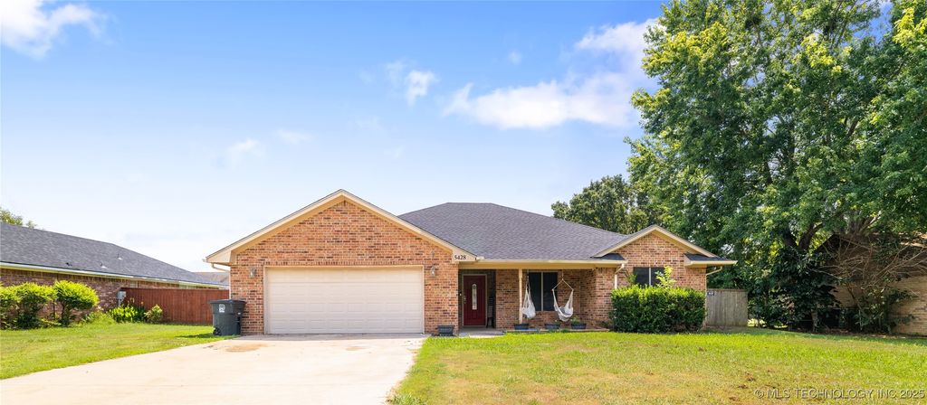 5428 Roadrunner Drive, Durant, OK 74701