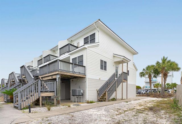 7227 Sharp Reef Rd 1, Pensacola, FL 32507