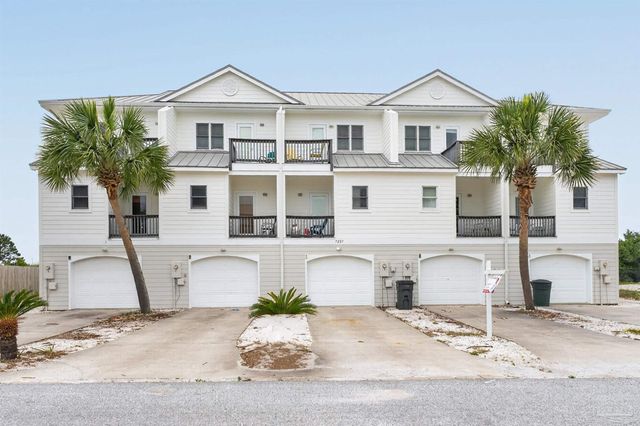 7227 Sharp Reef Rd 1, Pensacola, FL 32507