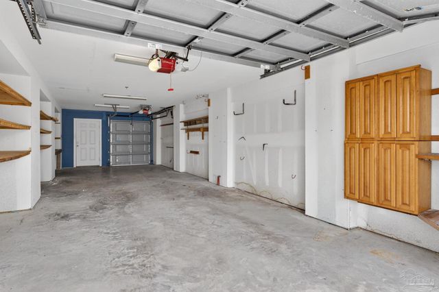 7227 Sharp Reef Rd 1, Pensacola, FL 32507