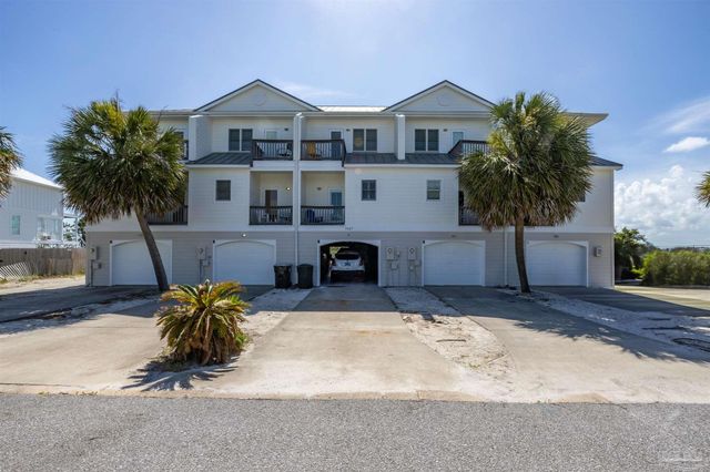 7227 Sharp Reef Rd 1, Pensacola, FL 32507