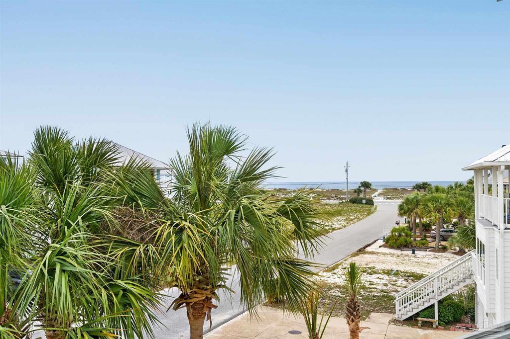 7227 Sharp Reef Rd 1, Pensacola, FL 32507