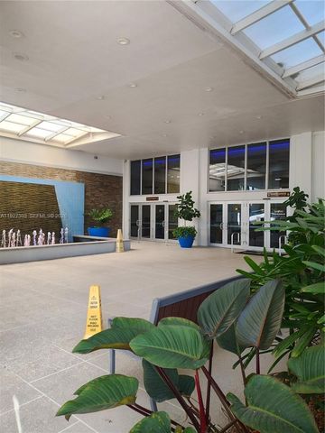 7557 Granville Dr 305, Tamarac, FL 33321