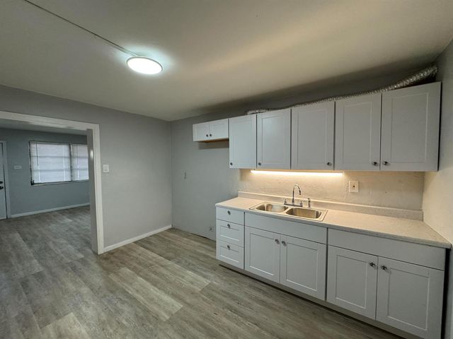 304 NW 14th Avenue, Fort Lauderdale, FL 33311