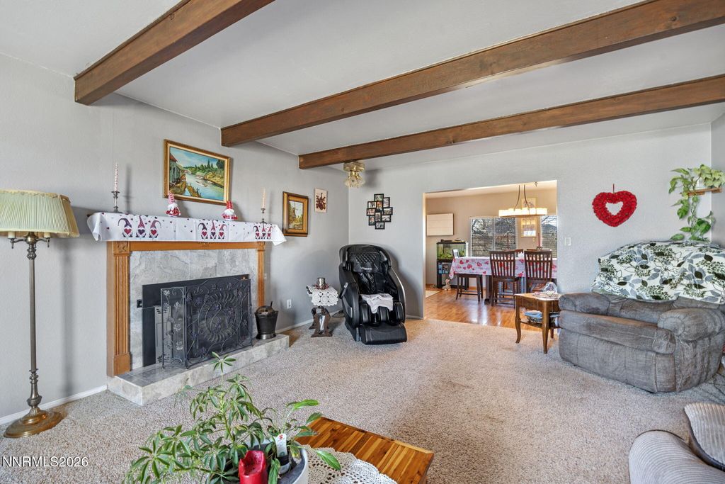 Image 6 of property listing at 11505 Vicksburg Road, Reno, NV 89508