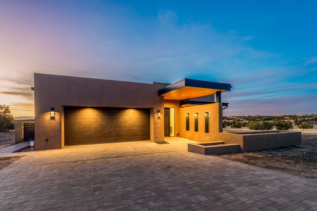 9 Tierra Antigua, Santa Fe, NM 87506