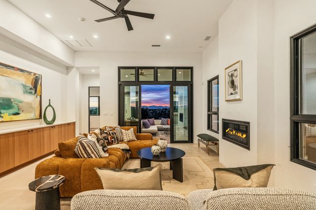 9 Tierra Antigua, Santa Fe, NM 87506