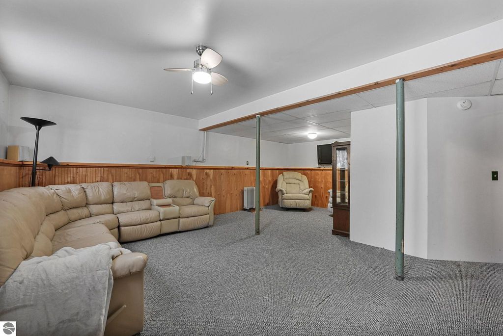 Image 28 of property listing at 1753 Bedford Lane, Traverse City, MI 49685