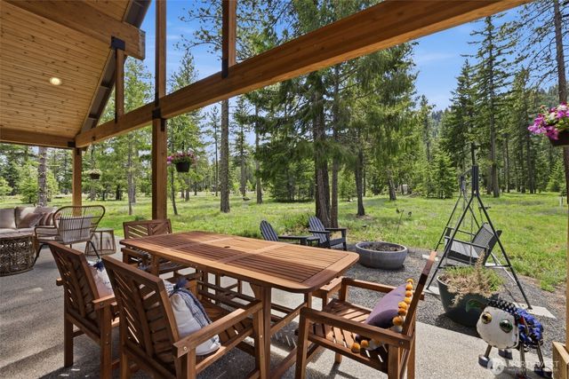 1131 Domerie Park Loop, Cle Elum, WA 98922