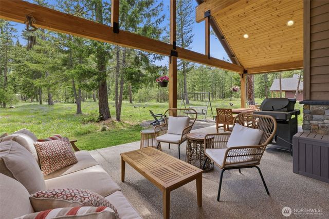 1131 Domerie Park Loop, Cle Elum, WA 98922