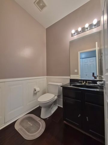 3817 Baybrook Drive, Aurora, IL 60504