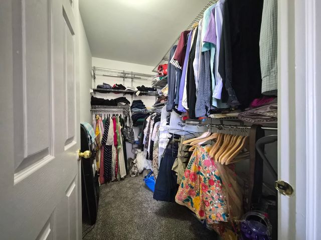 3817 Baybrook Drive, Aurora, IL 60504