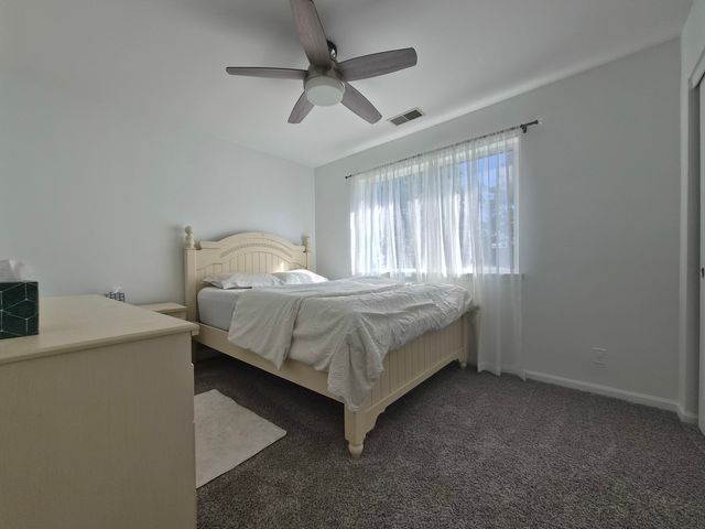 3817 Baybrook Drive, Aurora, IL 60504