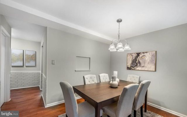 5822 BURKE MANOR CT, Burke, VA 22015
