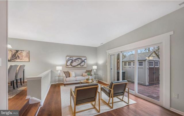 5822 BURKE MANOR CT, Burke, VA 22015