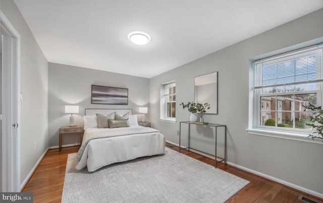 5822 BURKE MANOR CT, Burke, VA 22015