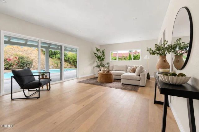 615 Camino Verde, Thousand Oaks, CA 91360