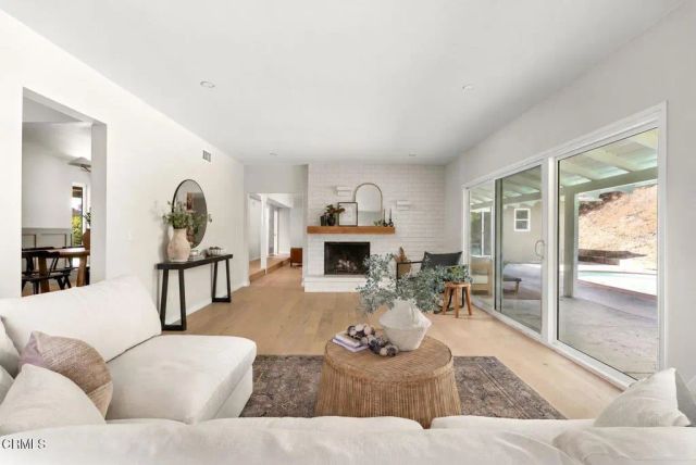 615 Camino Verde, Thousand Oaks, CA 91360