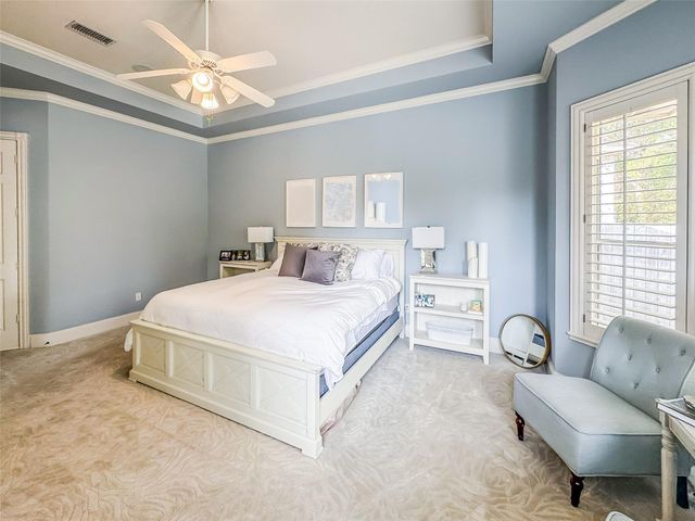 38 E Thymewood Place, The Woodlands, TX 77382