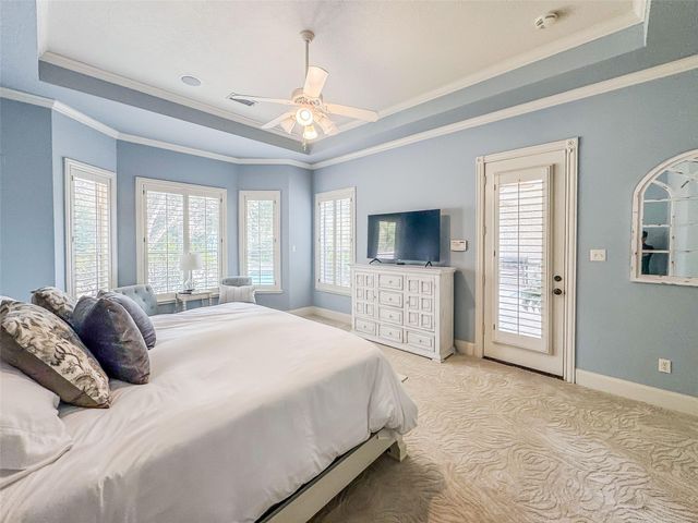 38 E Thymewood Place, The Woodlands, TX 77382