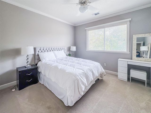 38 E Thymewood Place, The Woodlands, TX 77382