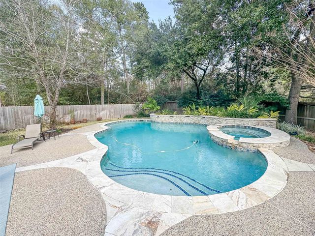 38 E Thymewood Place, The Woodlands, TX 77382