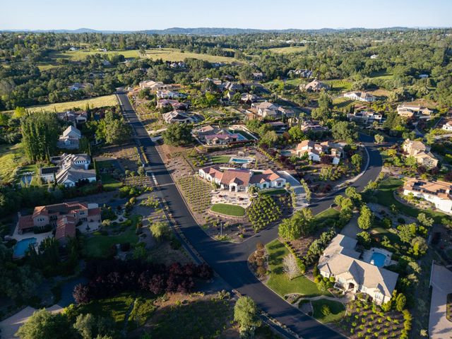 11107 Vista Del Sol, Auburn, CA 95603