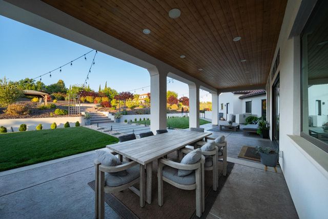 11107 Vista Del Sol, Auburn, CA 95603