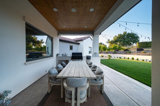 11107 Vista Del Sol, Auburn, CA 95603