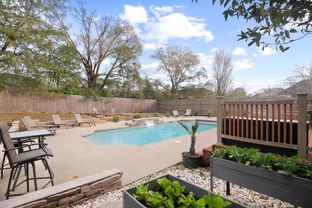 506 Westbrook, Dothan, AL 36303