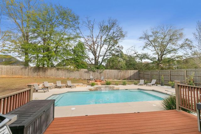 506 Westbrook, Dothan, AL 36303