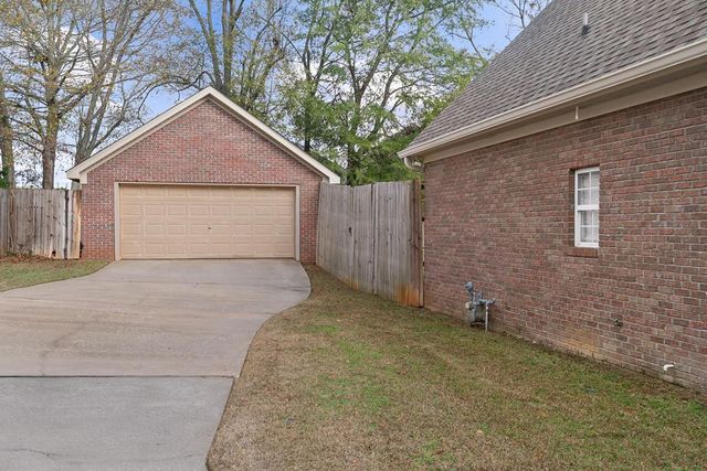 506 Westbrook, Dothan, AL 36303