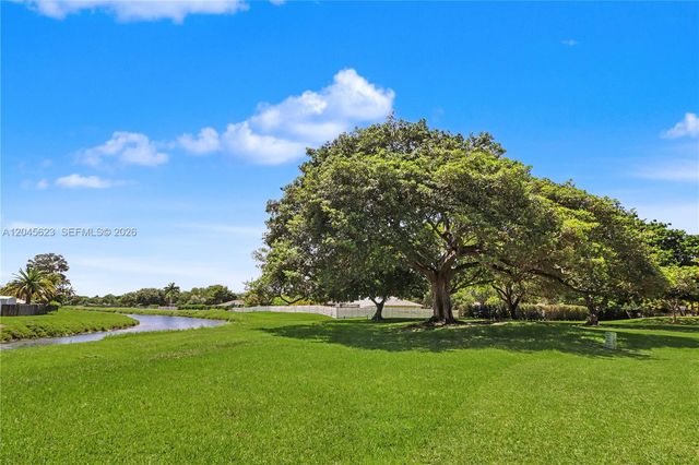 14958 SW 143rd Place, Miami, FL 33186