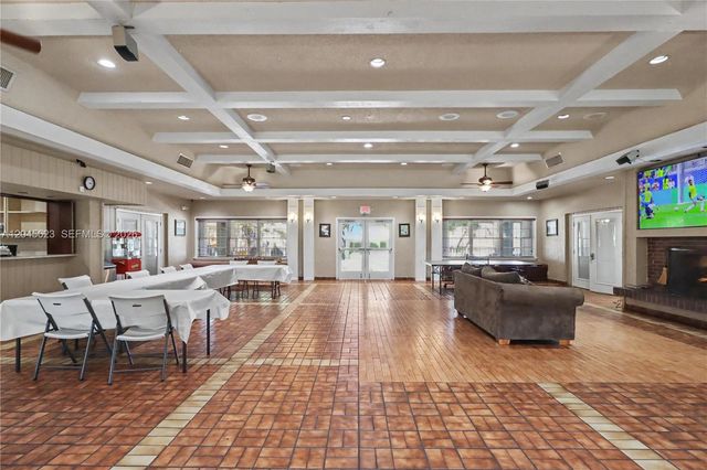 14958 SW 143rd Place, Miami, FL 33186