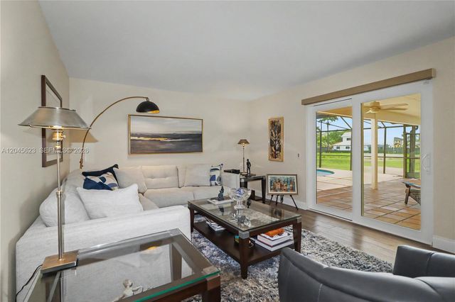 14958 SW 143rd Place, Miami, FL 33186