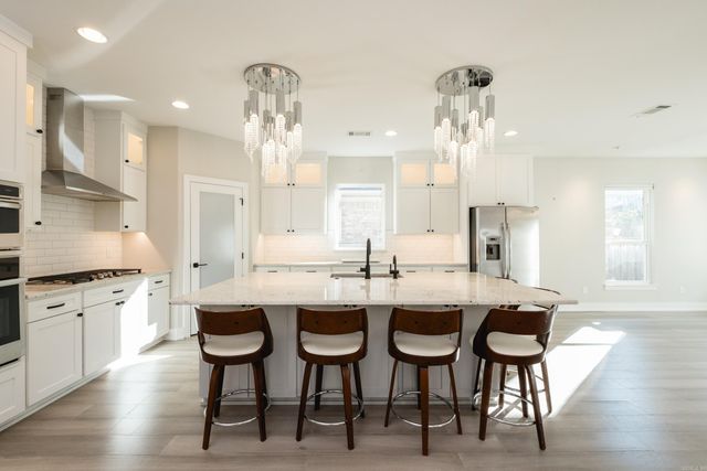 25 Belles Fleurs Circle, Little Rock, AR 72223