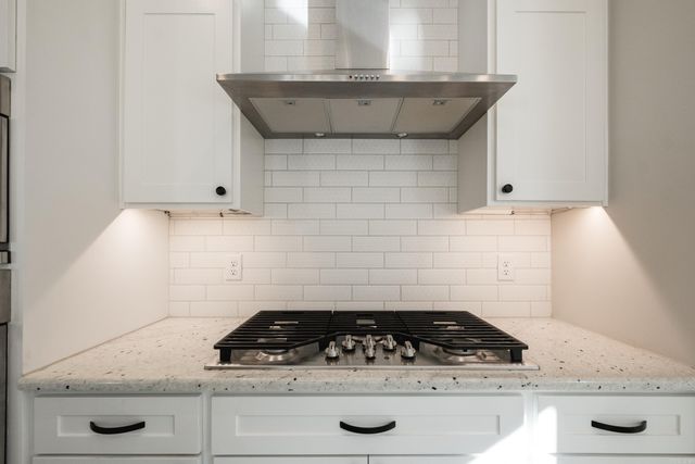 25 Belles Fleurs Circle, Little Rock, AR 72223