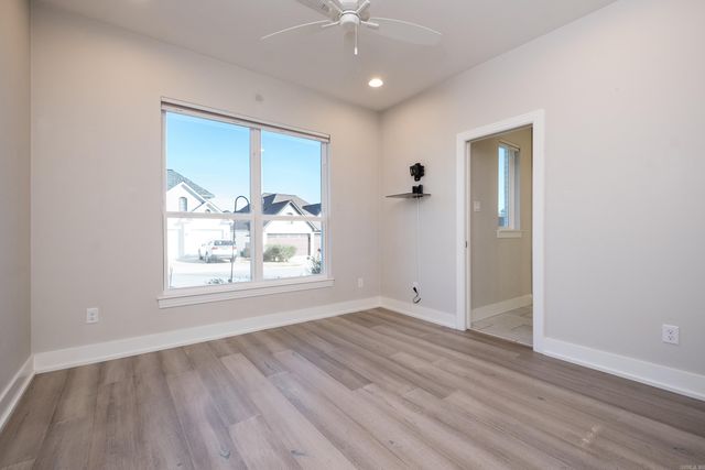 25 Belles Fleurs Circle, Little Rock, AR 72223