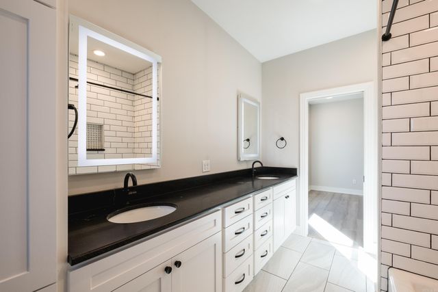 25 Belles Fleurs Circle, Little Rock, AR 72223