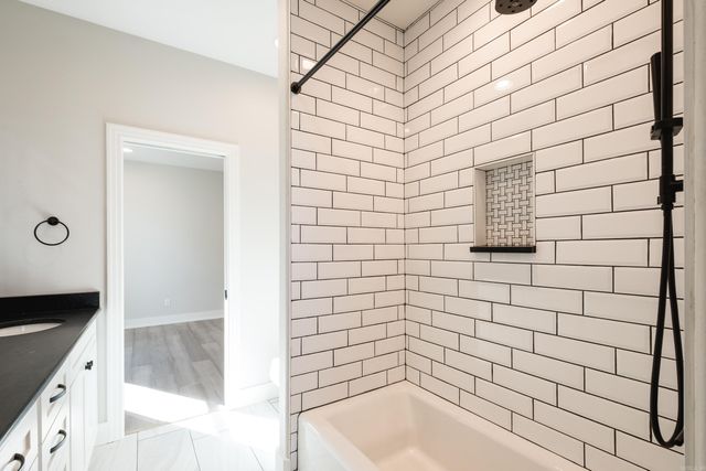 25 Belles Fleurs Circle, Little Rock, AR 72223