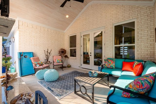 25 Belles Fleurs Circle, Little Rock, AR 72223