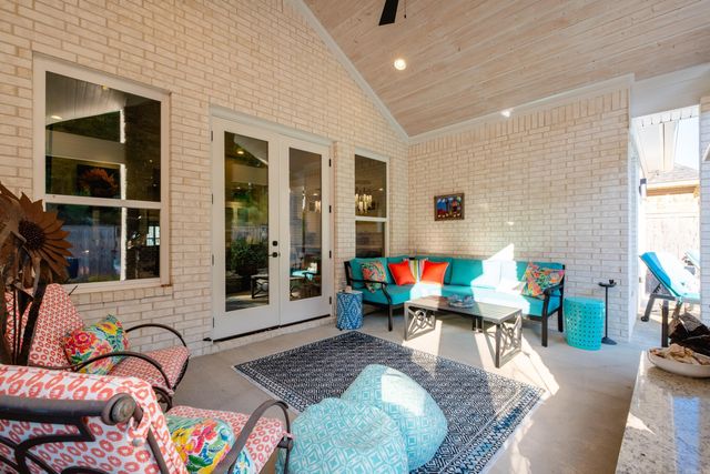 25 Belles Fleurs Circle, Little Rock, AR 72223