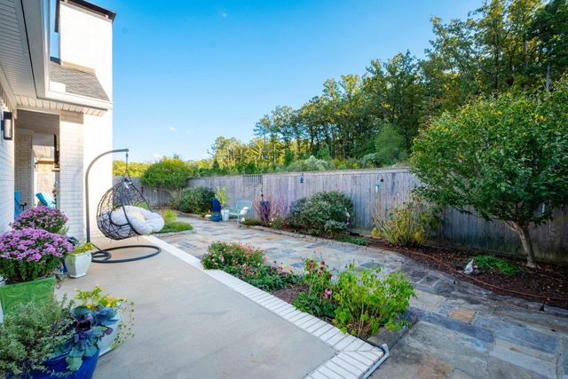 25 Belles Fleurs Circle, Little Rock, AR 72223