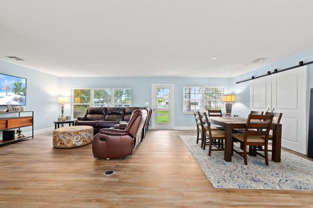 1749 SW Coxswain Place, Palm City, FL 34990