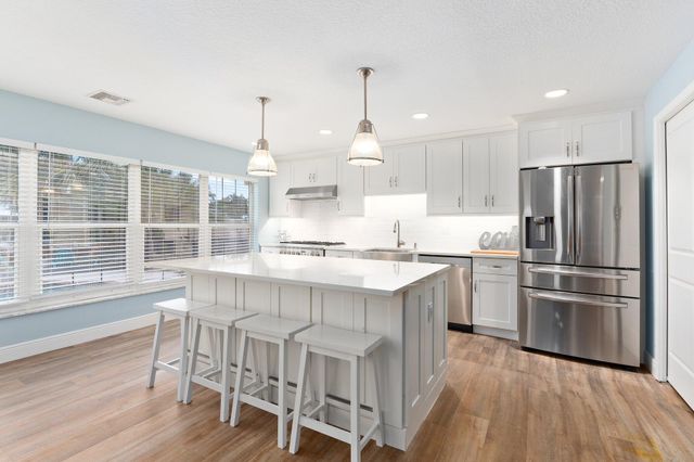 1749 SW Coxswain Place, Palm City, FL 34990