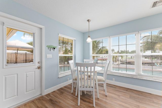 1749 SW Coxswain Place, Palm City, FL 34990