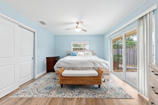 1749 SW Coxswain Place, Palm City, FL 34990